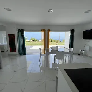 https://villa-c.comcaribbean.com